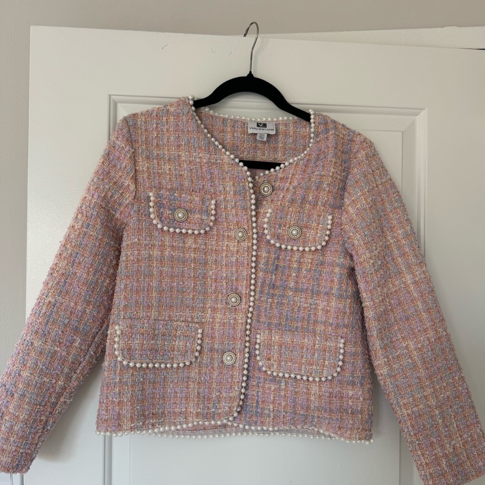 Vintage-Inspired Pearl Trim Tweed Blazer – Size Medium